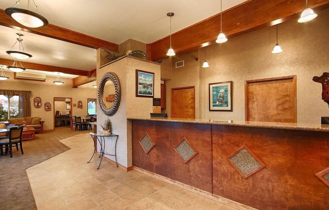 Best Western Holiday Hotel Coos Bay Esterno foto