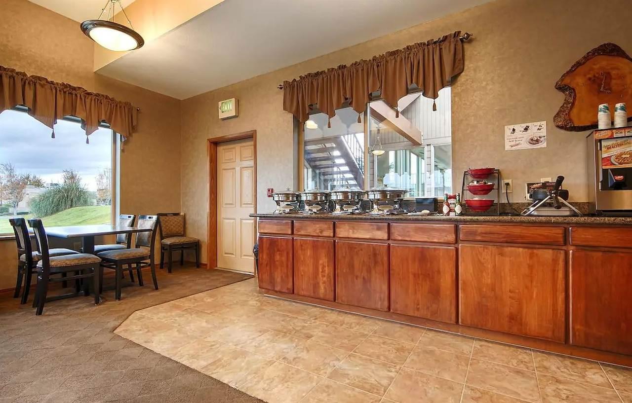 Best Western Holiday Hotel Coos Bay Esterno foto