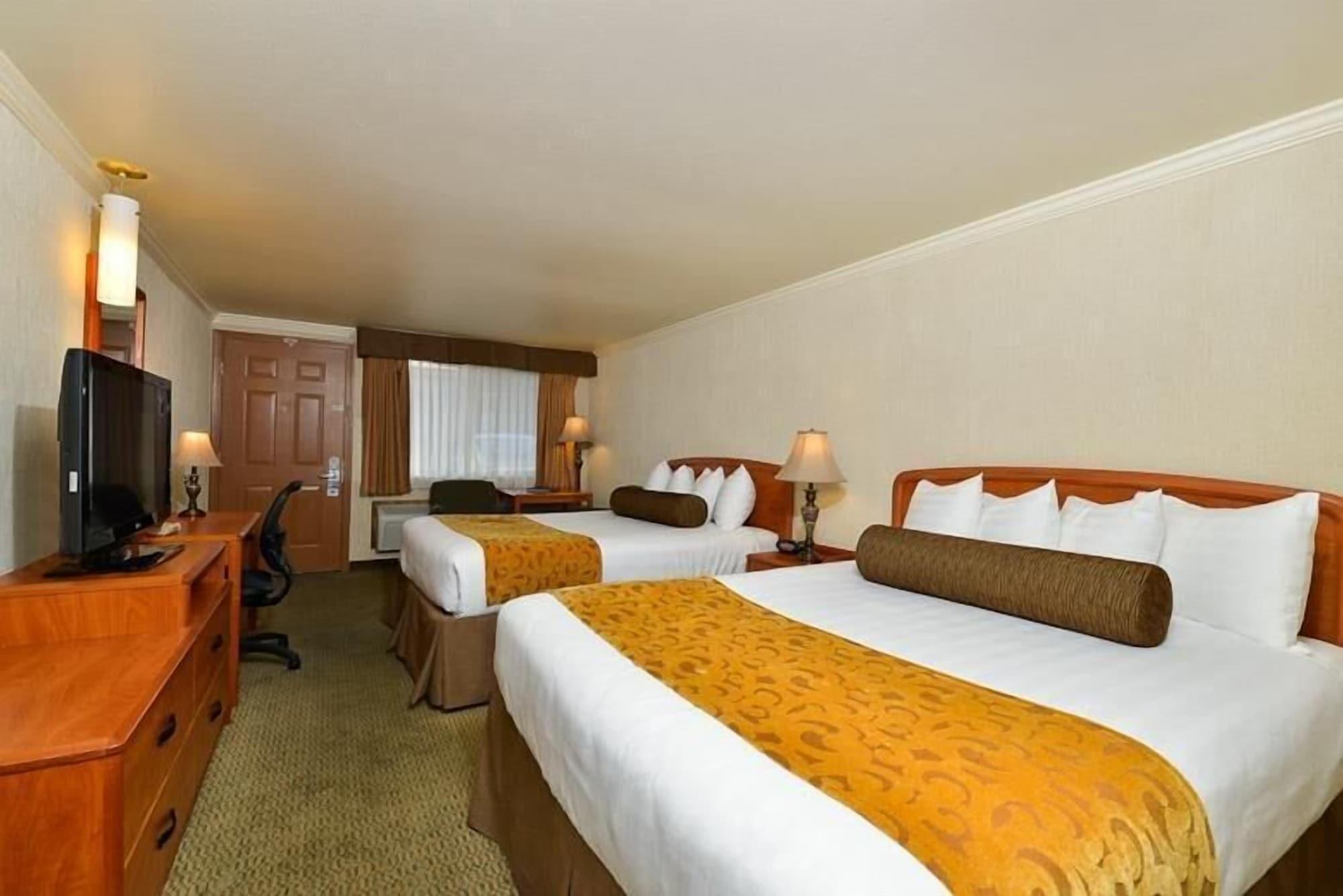Best Western Holiday Hotel Coos Bay Esterno foto