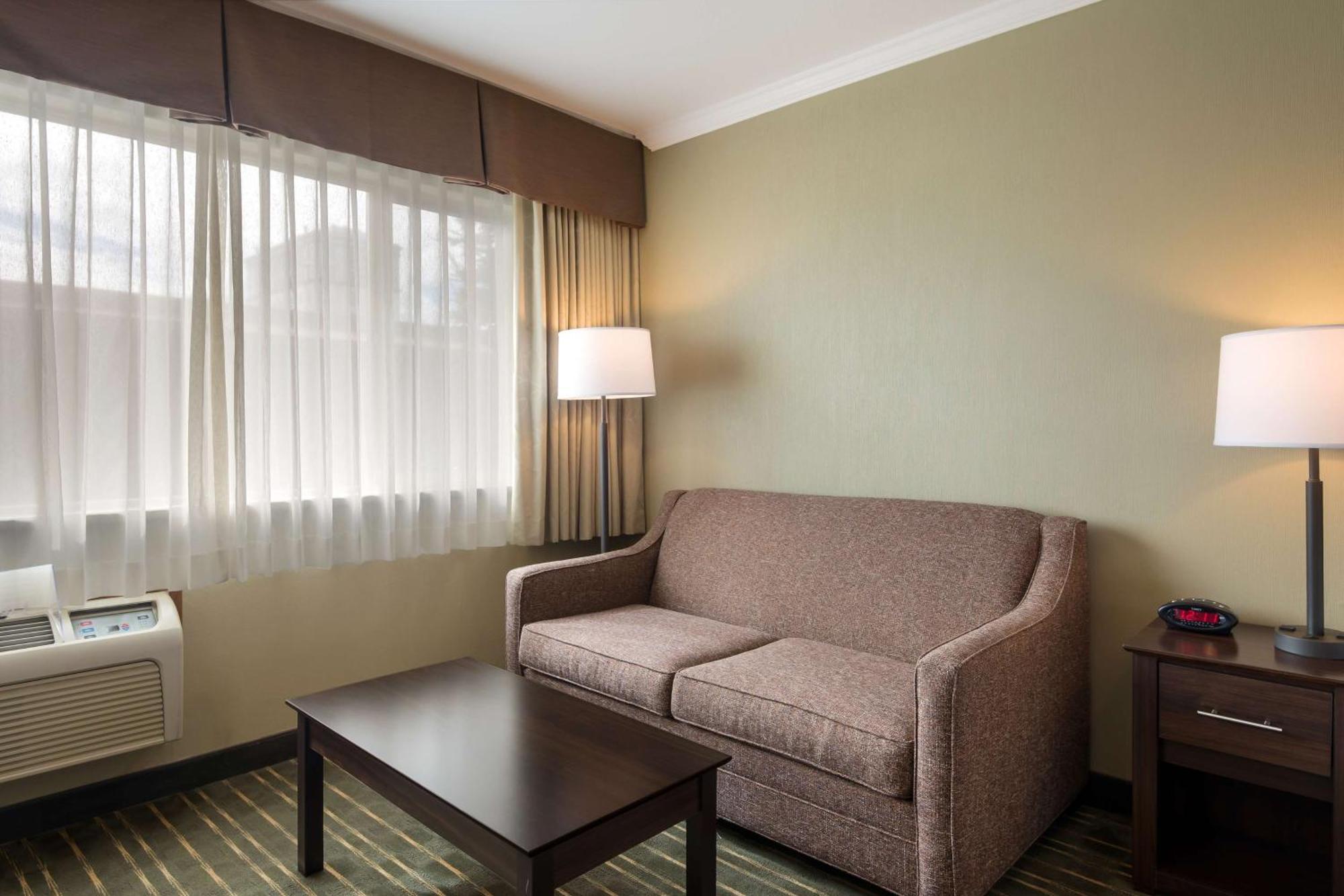 Best Western Holiday Hotel Coos Bay Esterno foto