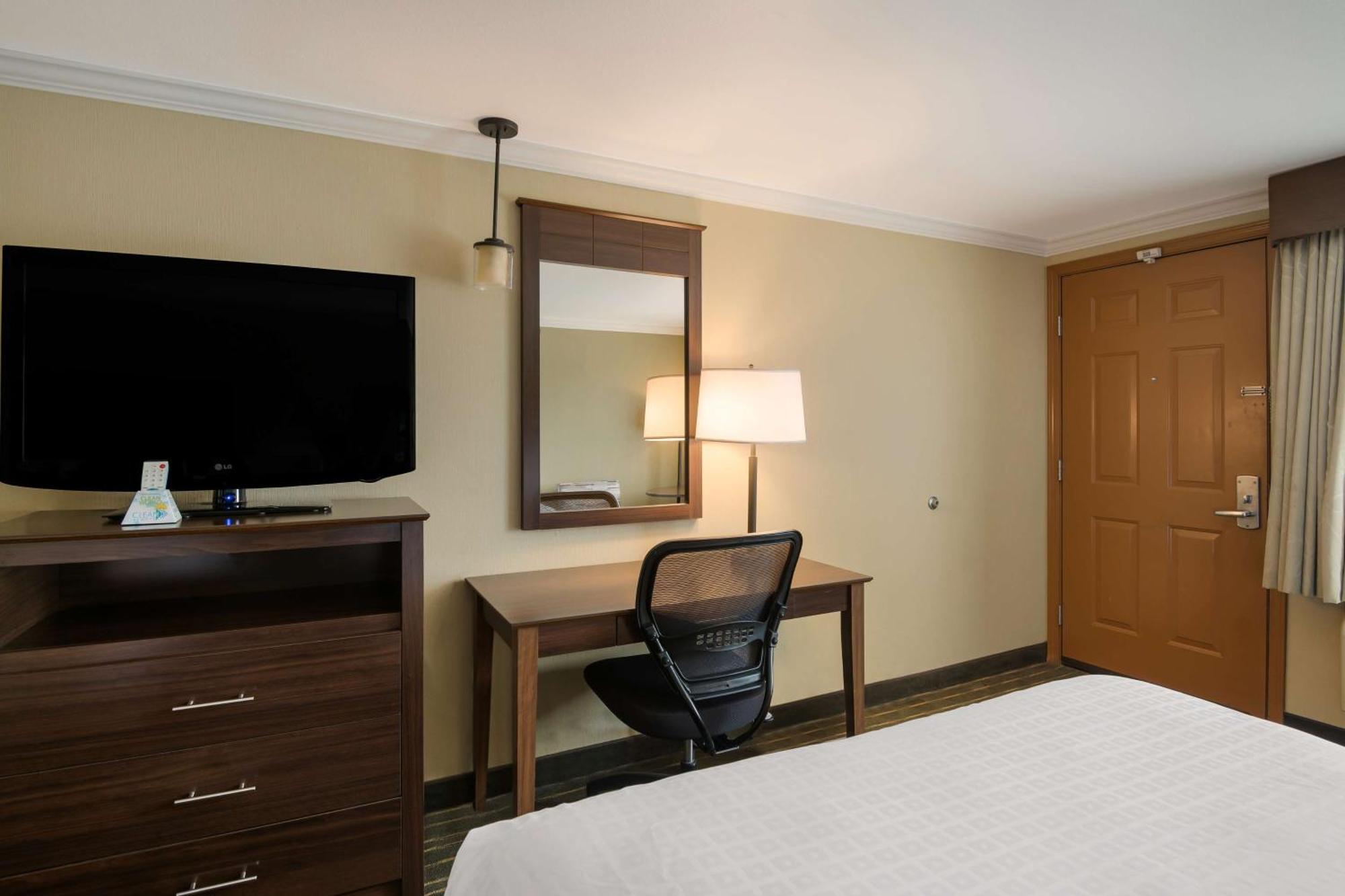 Best Western Holiday Hotel Coos Bay Esterno foto